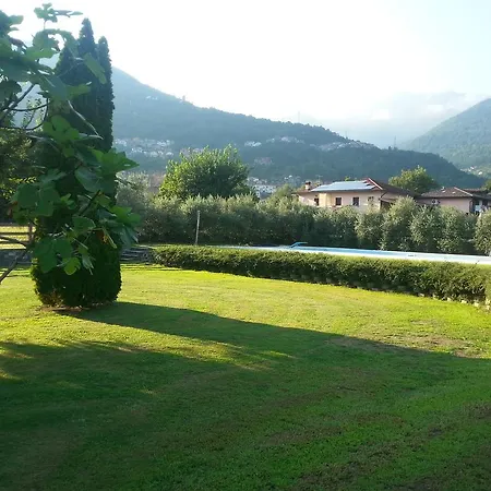فيلة Giardino Ulivo غْرافيدونا